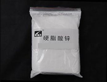 硬脂酸锌供应商解读：硬脂酸锌在木器底漆领域发挥什么作用